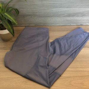 Rare Victoria’s Secret Sport Leggings size Large